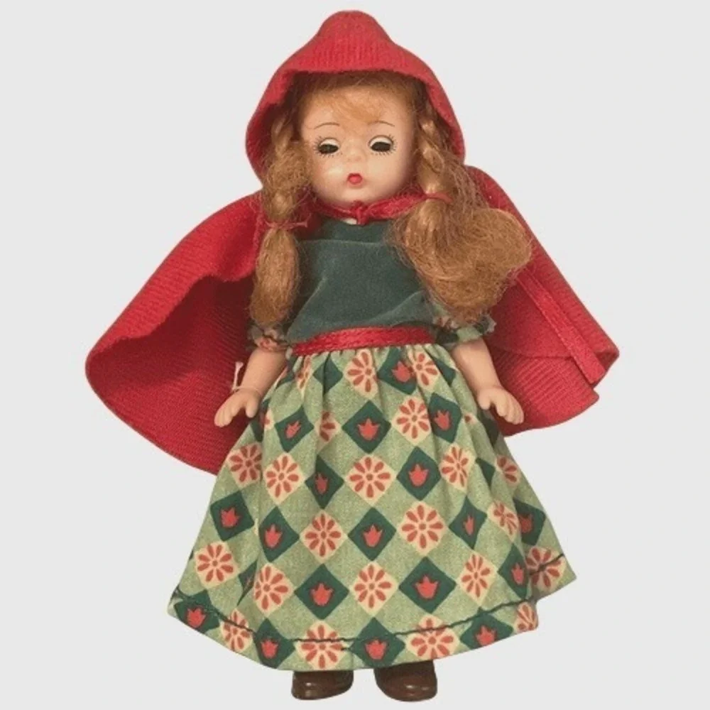 Madame Alexander Little Red Riding Hood Vintage Storybook Doll Red Cape Green‎